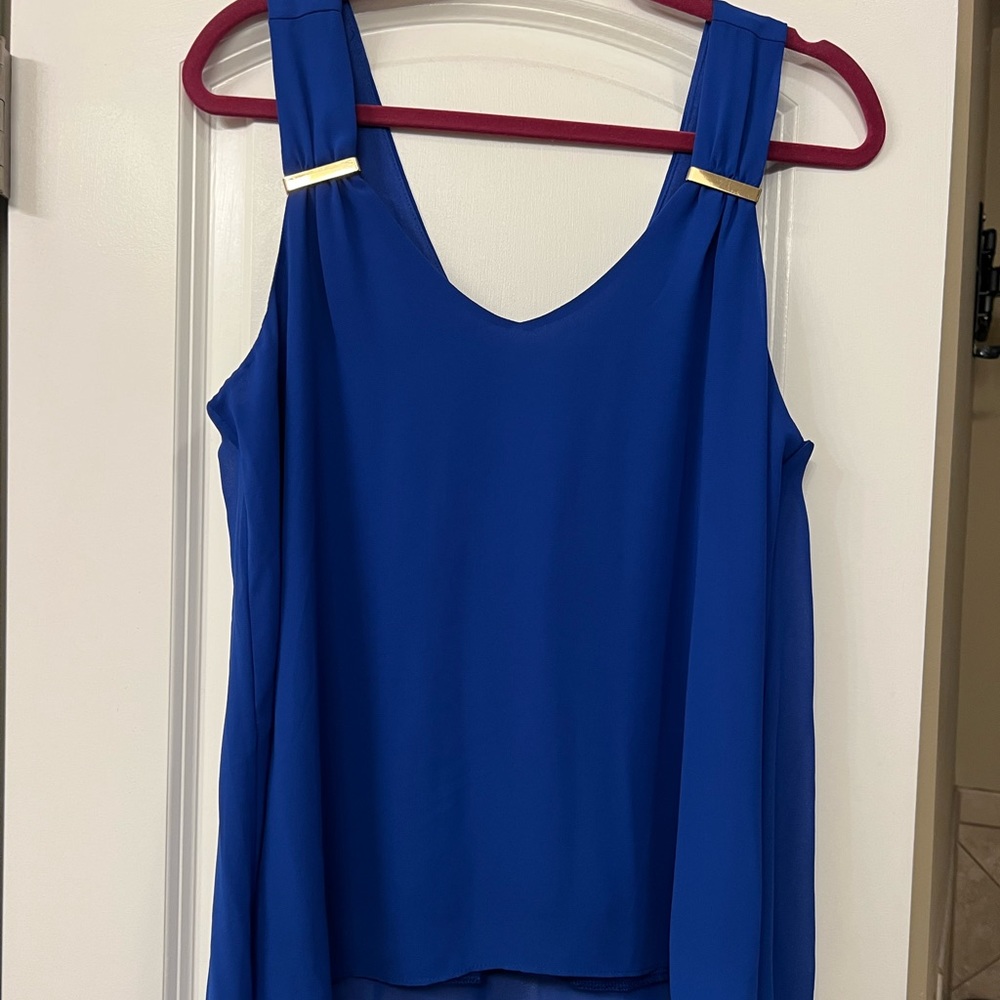 Blue tank